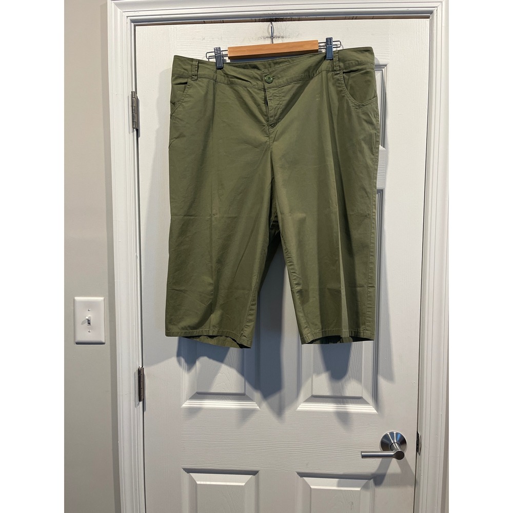 Lane Bryant Olive Green Capri Pants Stretch Cotton Plus Size 18 Casual Crop
